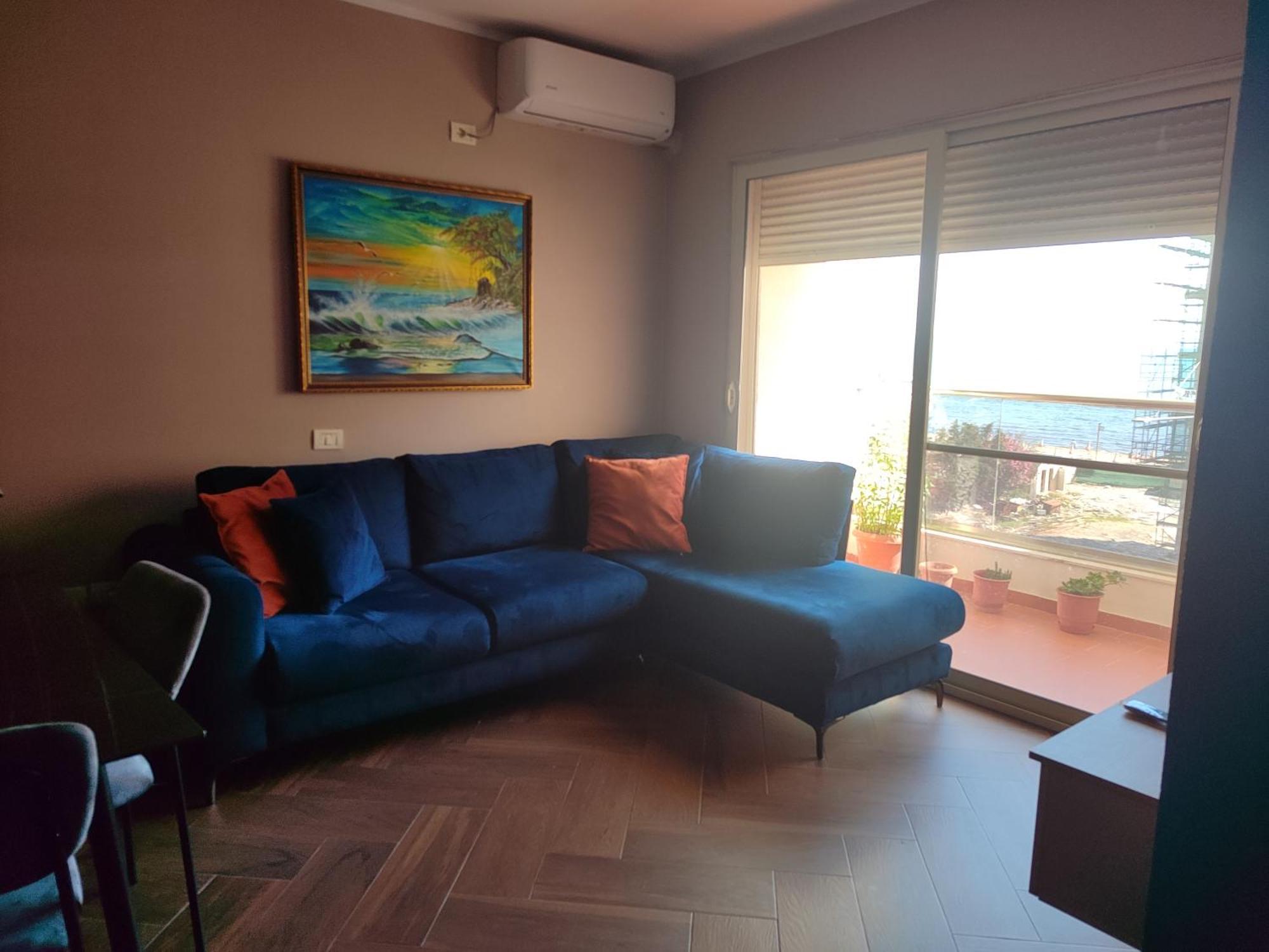 Maksimilian Apartament Durres Exterior photo